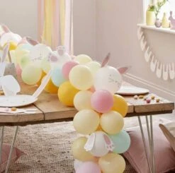 Easter Balloons & Bunnies Table Decoration -PartyVibe Store Balloons Bunnies Table Runner 5